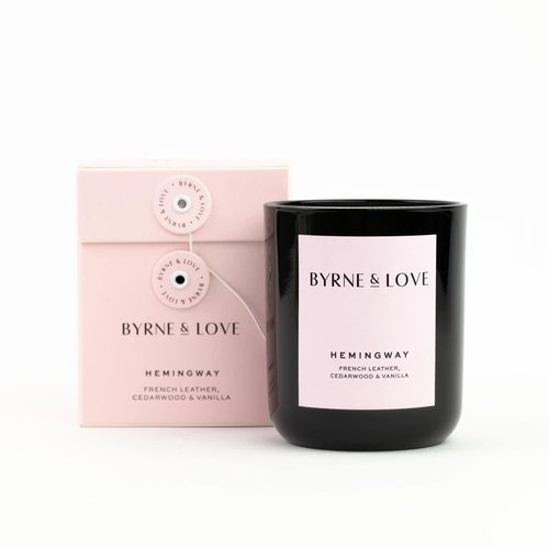 Hemingway Candle Pink 300g - Leather & Cedarwood 